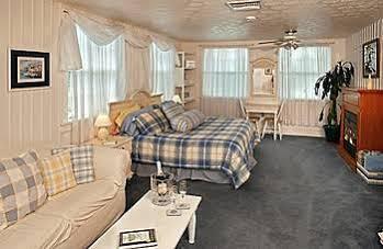 Beachfront Bed & Breakfast Сент Августин Екстериор снимка